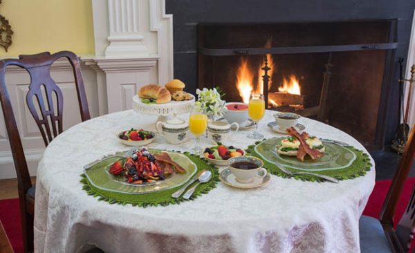 Francis Malbone House - Gay Newport Lodging
