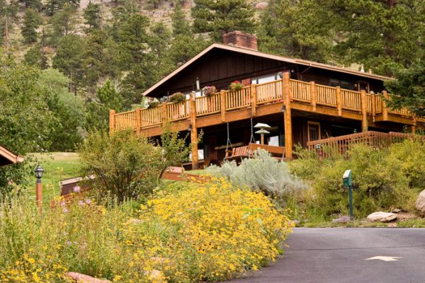 McGregor Mountain Lodge  Gay Friendly Lodge in Estes Park, Colorado