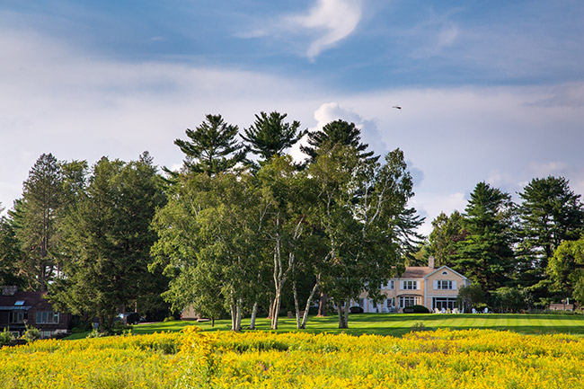 Devonfield Inn - Berkshires Gay B&B