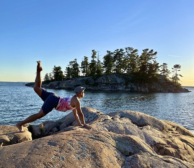 Hiking the Chikanishing Trail in Killarney, Ontario - Keep Calm and Wander