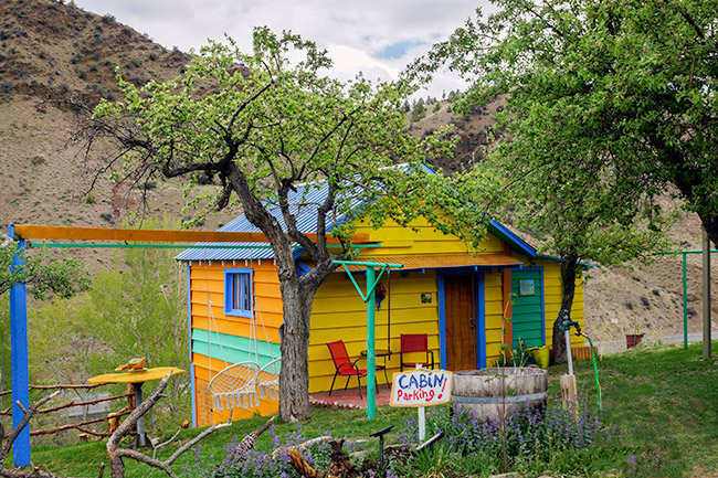 Painted Hills Vacation Cottages & Retreat - Painted Hills Gay Friendly Resort