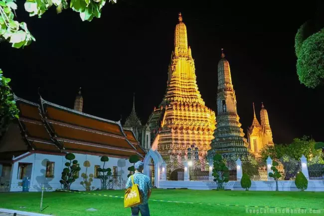 Bangkok's Wat Arun at Night - Keep Calm and Wander