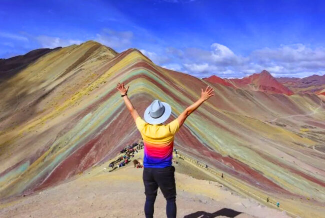 Hiking Rainbow Mountain in Peru - Keep Calm and Wander